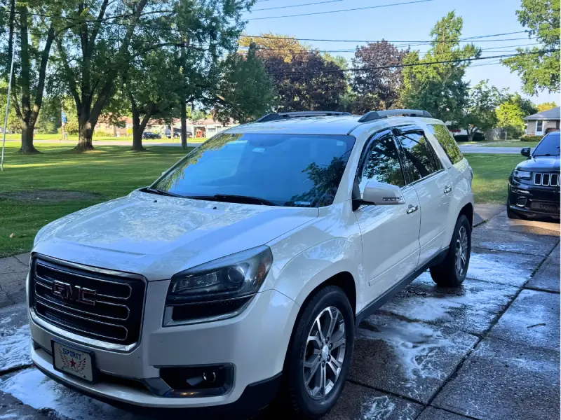 White GMC - Full Exterior Detailing Service